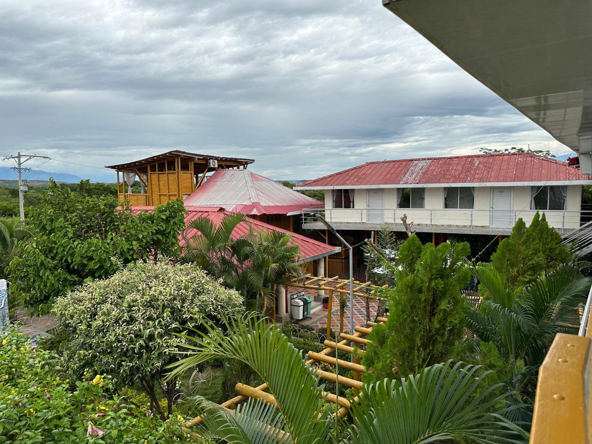 Hv Sueno Real Tatacoa Hotel Villavieja Eksteriør billede