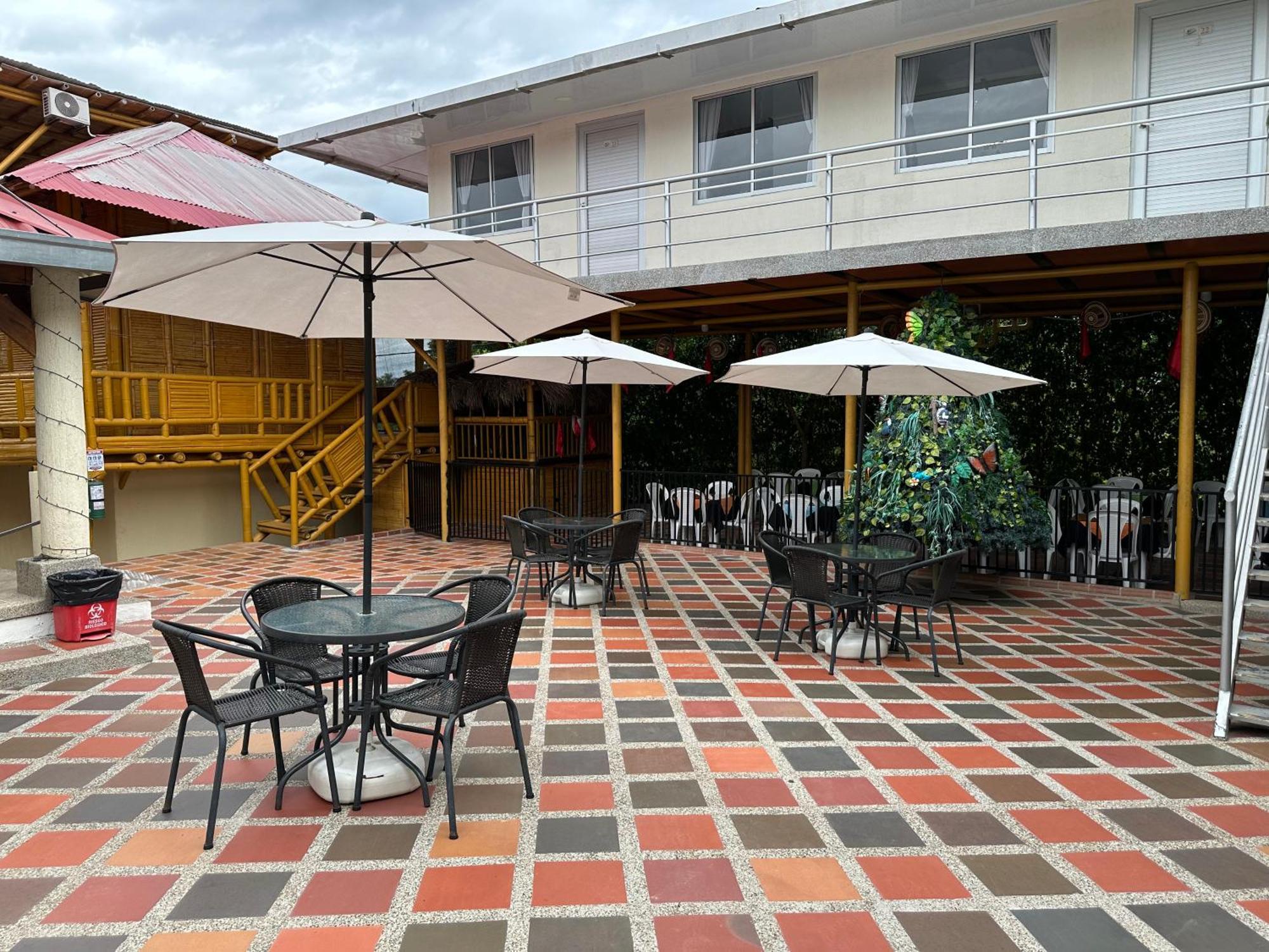 Hv Sueno Real Tatacoa Hotel Villavieja Eksteriør billede