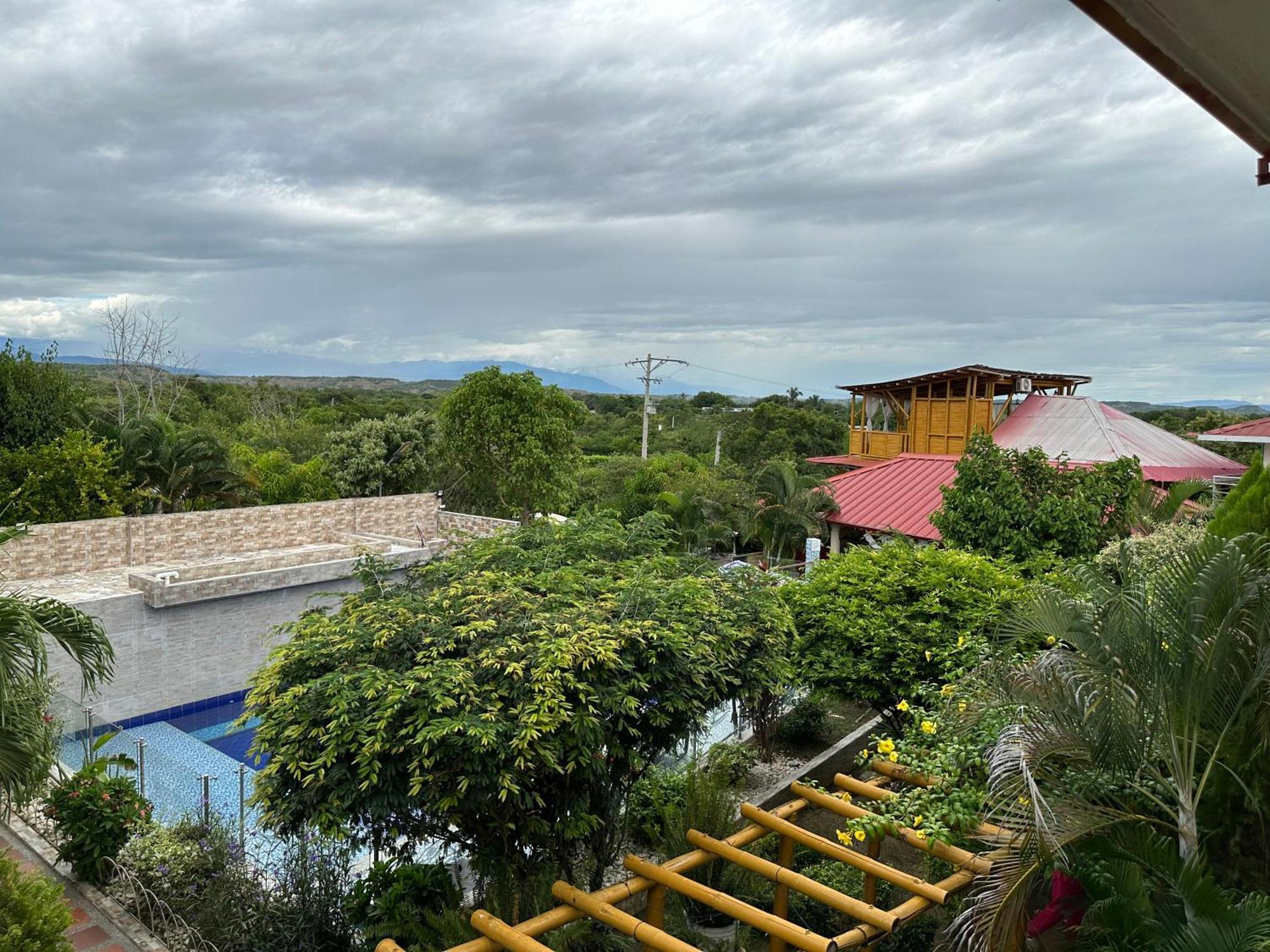 Hv Sueno Real Tatacoa Hotel Villavieja Eksteriør billede