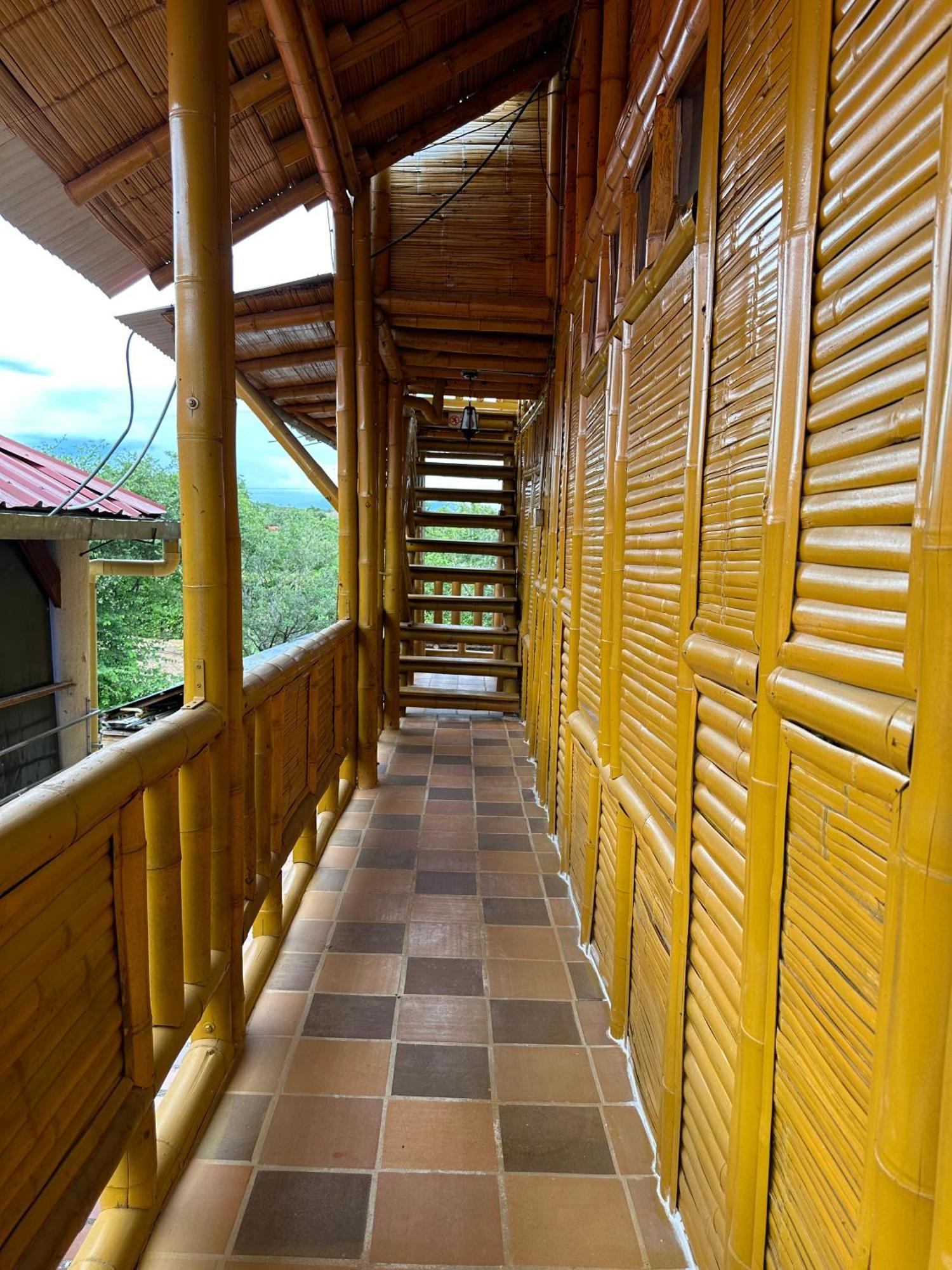 Hv Sueno Real Tatacoa Hotel Villavieja Eksteriør billede