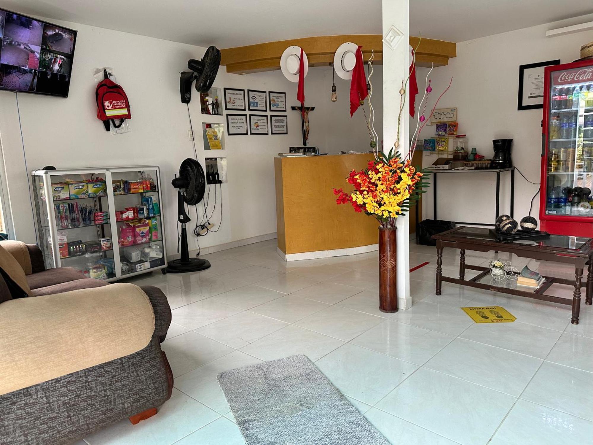 Hv Sueno Real Tatacoa Hotel Villavieja Eksteriør billede