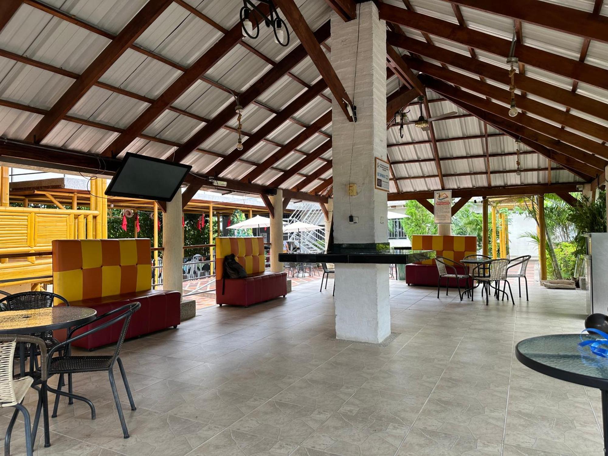 Hv Sueno Real Tatacoa Hotel Villavieja Eksteriør billede